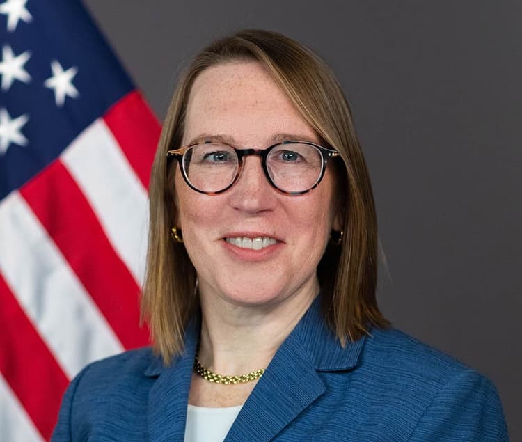 Hester M. Peirce