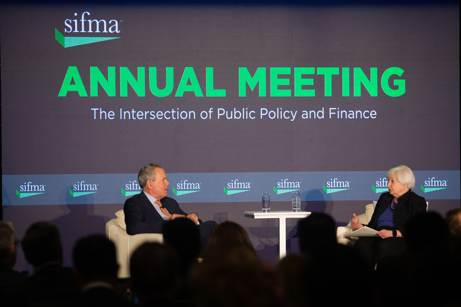 Treasury Secretary Dr. Janet Yellen and SIFMA President and CEO Ken Bentsen at SIFMA's 2022 Annual Meeting